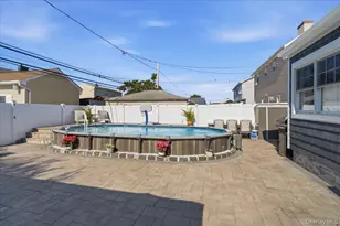 34 Polk St, Freeport, NY 11520 - Photo 19