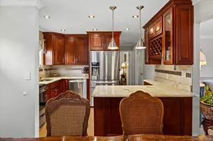 1219 Warwick St, Uniondale, NY 11553 - Photo 9