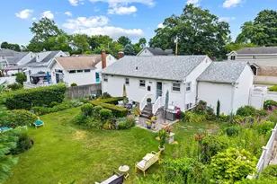 1219 Warwick St, Uniondale, NY 11553 - Photo 23