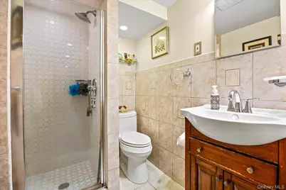 1219 Warwick Street, Uniondale, NY 11553 - Photo 21
