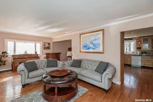 93 Beacon Hill Rd, Port Washington, NY 11050 - Photo 5