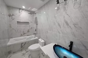 146-17 229th St, Springfield Gardens, NY 11413 - Photo 23