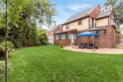 254 E Argyle Street, Valley Stream, NY 11580 - Photo 17