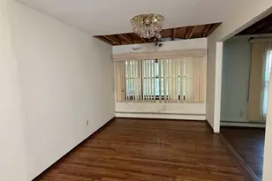 1067 N New York Dr, Massapequa, NY 11758 - Photo 15