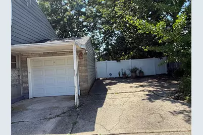 1067 N New York Drive, Massapequa, NY 11758 - Photo 27