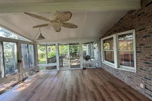 1067 N New York Dr, Massapequa, NY 11758 - Photo 3