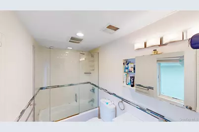 145 Kingston Boulevard, Island Park, NY 11558 - Photo 27
