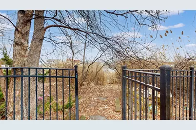 145 Kingston Boulevard, Island Park, NY 11558 - Photo 15