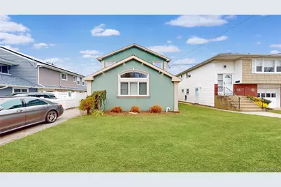 145 Kingston Boulevard, Island Park, NY 11558 - Photo 7