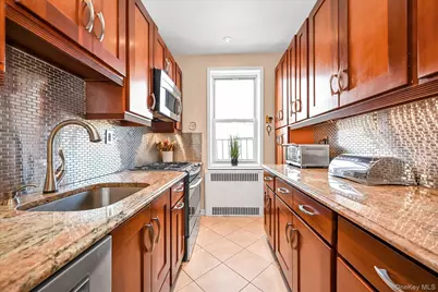 6536 Wetherole Street #608, Rego Park, NY 11374 - Photo 9
