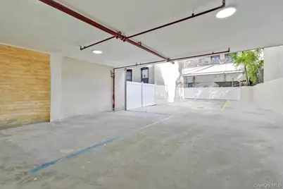 2525 31st Avenue #7A, Astoria, NY 11106 - Photo 19