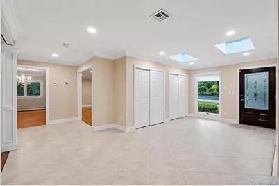 4 Durham Drive, Dix Hills, NY 11746 - Photo 7
