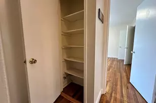 255-06 73rd Ave, Glen Oaks, NY 11004 - Photo 15