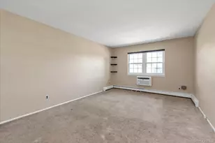 25 Springwood Dr, North Babylon, NY 11703 - Photo 13