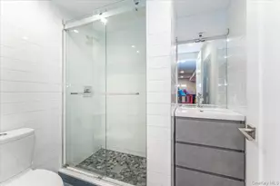266 Rockaway Tpke, Cedarhurst, NY 11516 - Photo 29