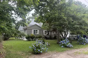 8 Windus Dr, Shirley, NY 11967 - Photo 5