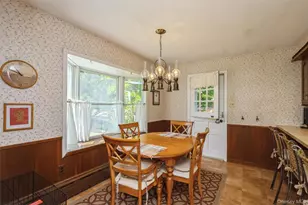 199 N Country Rd, Port Jefferson, NY 11777 - Photo 9