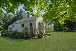 199 N Country Rd, Port Jefferson, NY 11777 - Photo 39