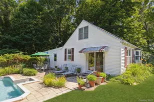 199 N Country Rd, Port Jefferson, NY 11777 - Photo 29
