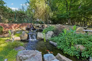 39 Woodhaven Dr, New City, NY 10956 - Photo 37