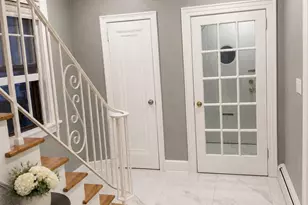 27 Leonard Pl, Yonkers, NY 10704 - Photo 3