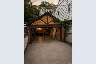 27 Leonard Place, Yonkers, NY 10704 - Photo 13