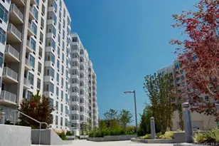 40-22 College Point Blvd, Flushing, NY 11354 - Photo 9