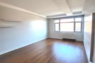 40-22 College Point Blvd, Flushing, NY 11354 - Photo 5