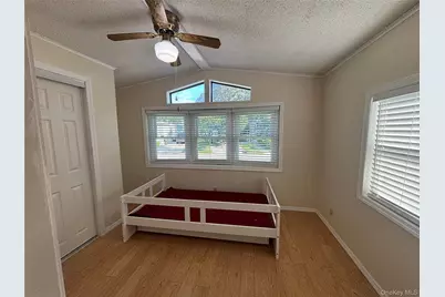 1661 Old Country Road #233, Riverhead, NY 11901 - Photo 23