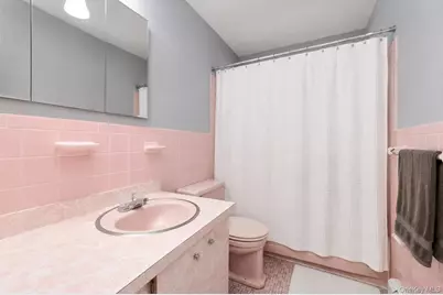 735 Elvira Avenue, Far Rockaway, NY 11691 - Photo 15