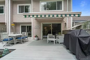 122 Corral Ln, Bay Shore, NY 11706 - Photo 19