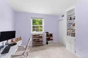 122 Corral Ln, Bay Shore, NY 11706 - Photo 15