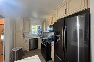 225-18 S Conduit Ave, Springfield Gardens, NY 11413 - Photo 3