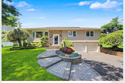 9 Cortland Avenue, Jericho, NY 11753 - Photo 1