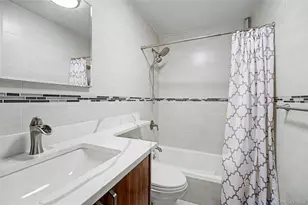 9 Cortland Ave, Jericho, NY 11753 - Photo 13
