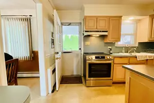 140 Andrew Ave, East Meadow, NY 11554 - Photo 11