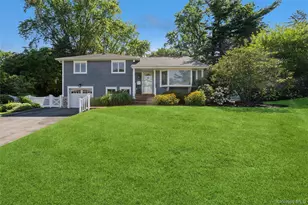17 Duncan Ln, Huntington, NY 11743 - Photo 29