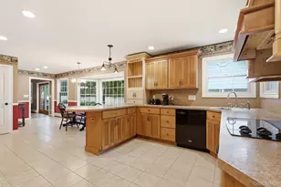 83 Hedgerow, Commack, NY 11725 - Photo 7