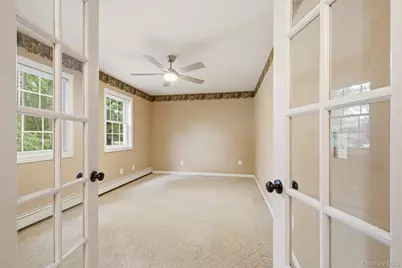 83 Hedgerow, Commack, NY 11725 - Photo 13