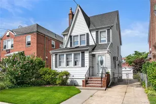 61-48 220th St, Oakland Gardens, NY 11364 - Photo 1