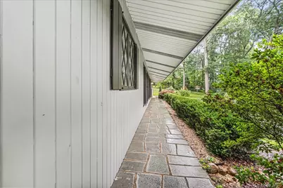 6 Cherry Lane E, Syosset, NY 11791 - Photo 3