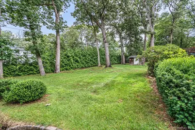 6 Cherry Lane E, Syosset, NY 11791 - Photo 27