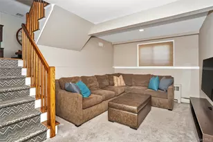 109 Plymouth Rd, Plainview, NY 11803 - Photo 19