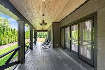 21 Princess, Oakdale, NY 11769 - Photo 3