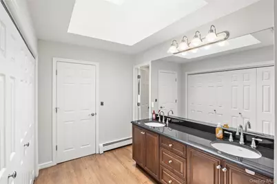 8 Quaker Hill Road, Stony Brook, NY 11790 - Photo 33