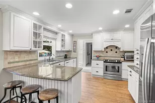 8 Quaker Hill Rd, Stony Brook, NY 11790 - Photo 19