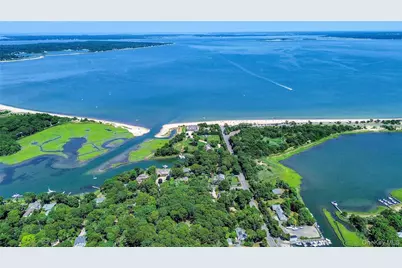 8275 Skunk Lane, Cutchogue, NY 11935 - Photo 45