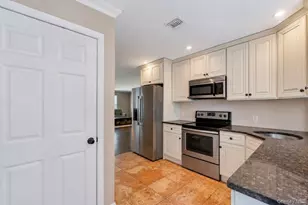 430 Yaphank Middle Island Rd, Yaphank, NY 11980 - Photo 15