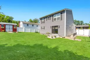 17 Walnut Rd, Kings Park, NY 11754 - Photo 3