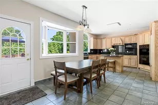 15 Teal Crescent, Great River, NY 11739 - Photo 9